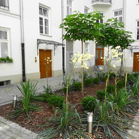 1 Syp, Kawa Vertuo, Kosmetyki Ada, 3 Min Metro Wilenska, By Visitwarsaw Apartments Exterior foto