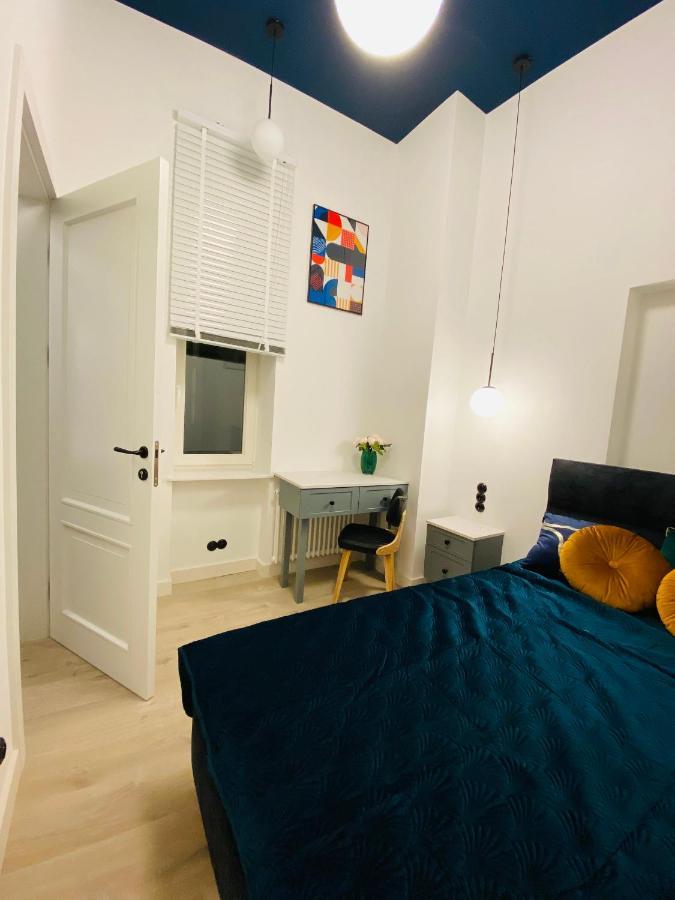 1 Syp, Kawa Vertuo, Kosmetyki Ada, 3 Min Metro Wilenska, By Visitwarsaw Apartments Exterior foto